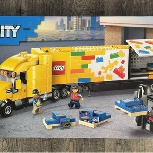 LEGO City: Yellow Delivery Truck (60440)